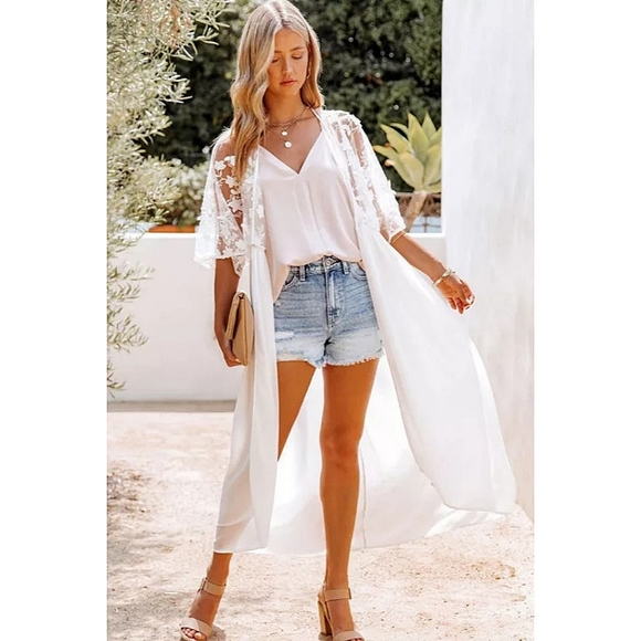 LAST ONE! Plus Size Boho ELAINE White Lace Kimono - Picture 3 of 5